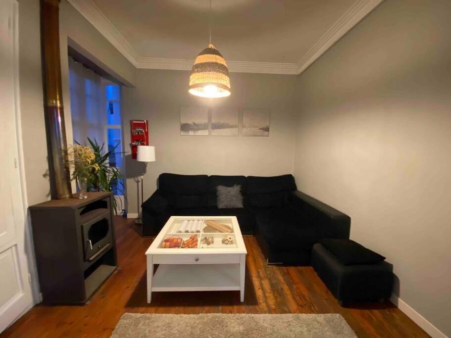 O Cerrulo Apartamento Centrico Pontedeume エクステリア 写真